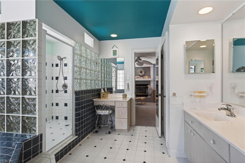Photo 21 of 50 residential for sale in Virginia Beach virginia
