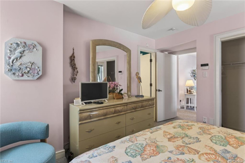 Photo 24 of 50 residential for sale in Virginia Beach virginia