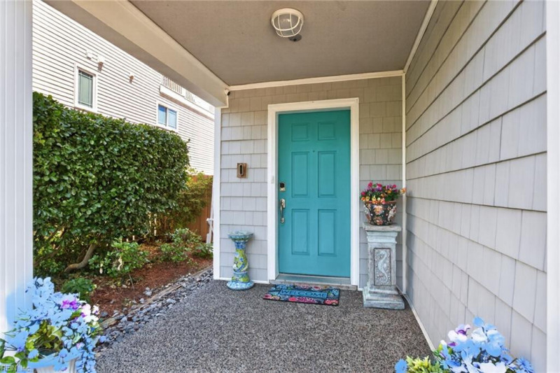 Photo 3 of 50 residential for sale in Virginia Beach virginia