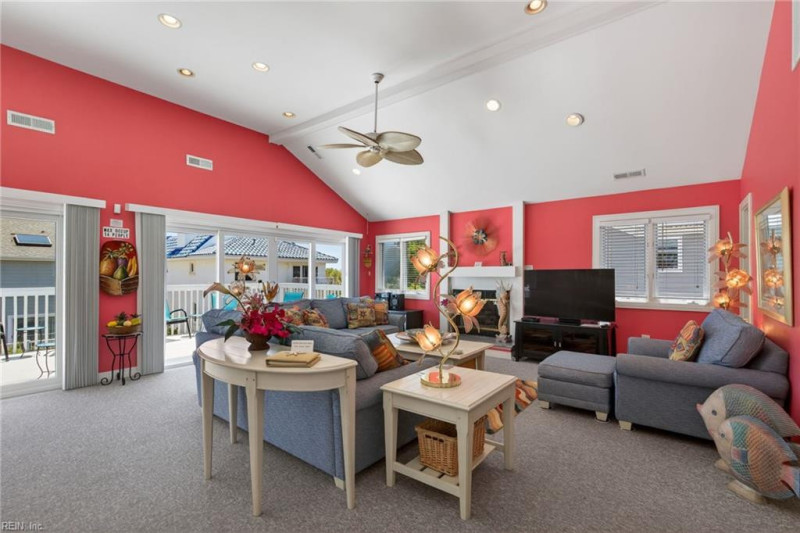 Photo 4 of 50 residential for sale in Virginia Beach virginia
