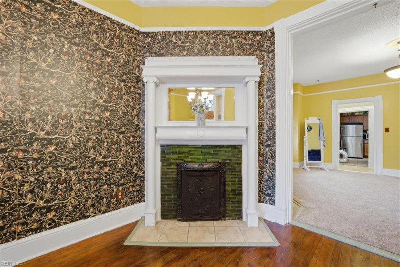 Photo 7 of 40 residential for sale in Portsmouth virginia