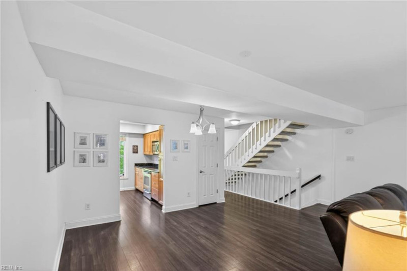 Photo 20 of 36 residential for sale in Virginia Beach virginia