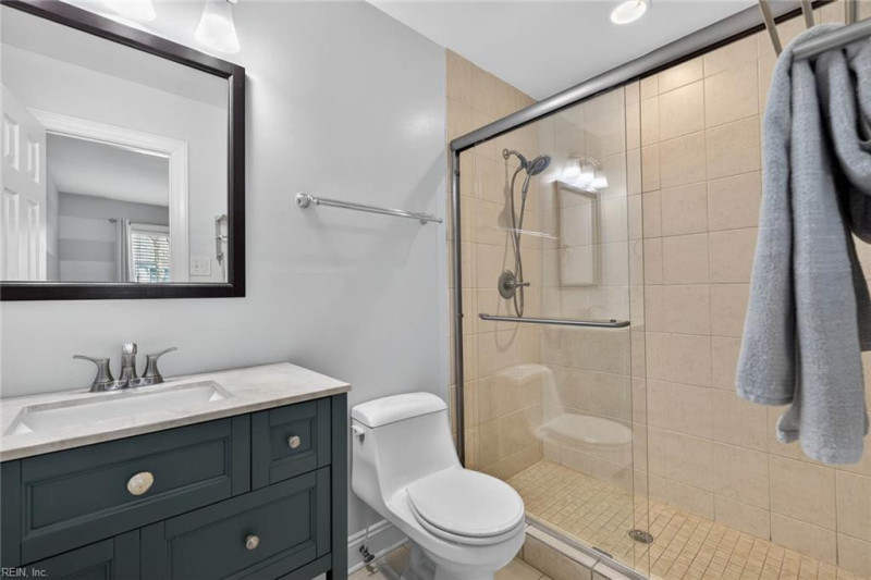 Photo 25 of 36 residential for sale in Virginia Beach virginia