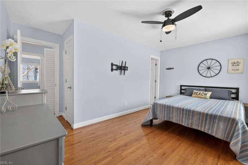 Photo 27 of 36 residential for sale in Virginia Beach virginia