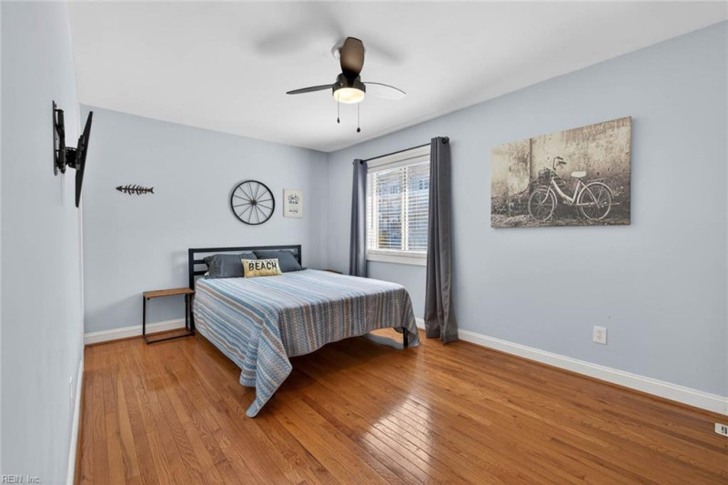 Photo 28 of 36 residential for sale in Virginia Beach virginia