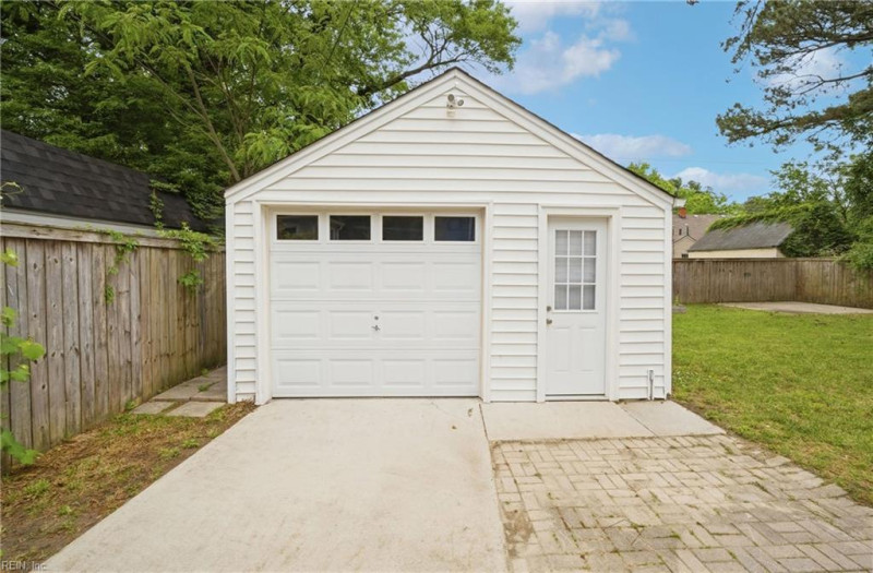 Photo 32 of 36 residential for sale in Norfolk virginia Photo 32 of 36 residential for sale in Norfolk virginia