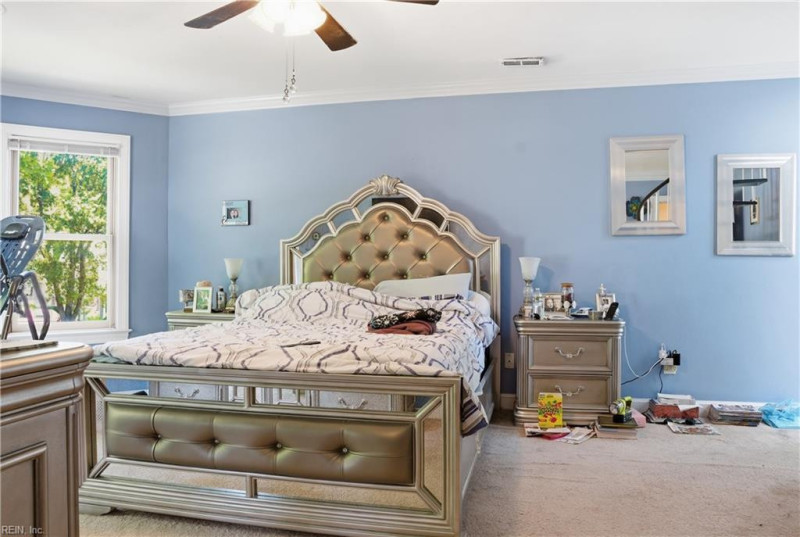 Photo 14 of 31 residential for sale in Chesapeake virginia
