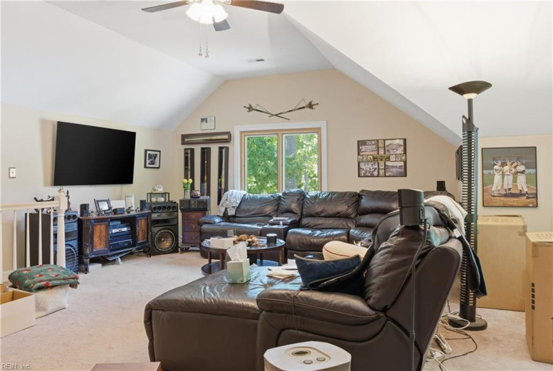 Photo 23 of 31 residential for sale in Chesapeake virginia