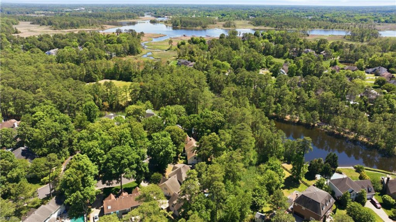 Photo 26 of 31 residential for sale in Chesapeake virginia
