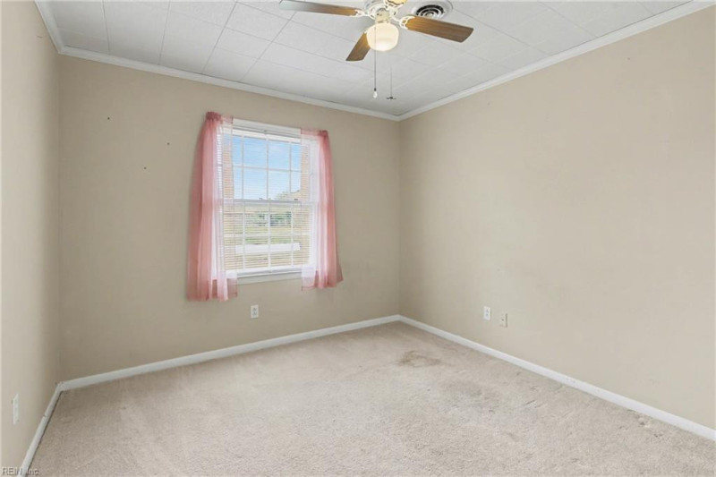 Photo 17 of 25 residential for sale in Virginia Beach virginia