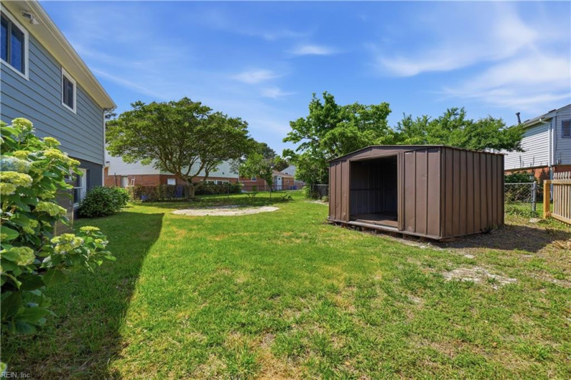 Photo 34 of 39 residential for sale in Norfolk virginia Photo 34 of 39 residential for sale in Norfolk virginia
