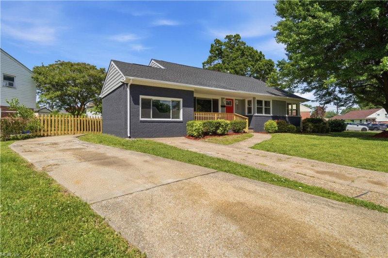 Photo 4 of 39 residential for sale in Norfolk virginia Photo 4 of 39 residential for sale in Norfolk virginia