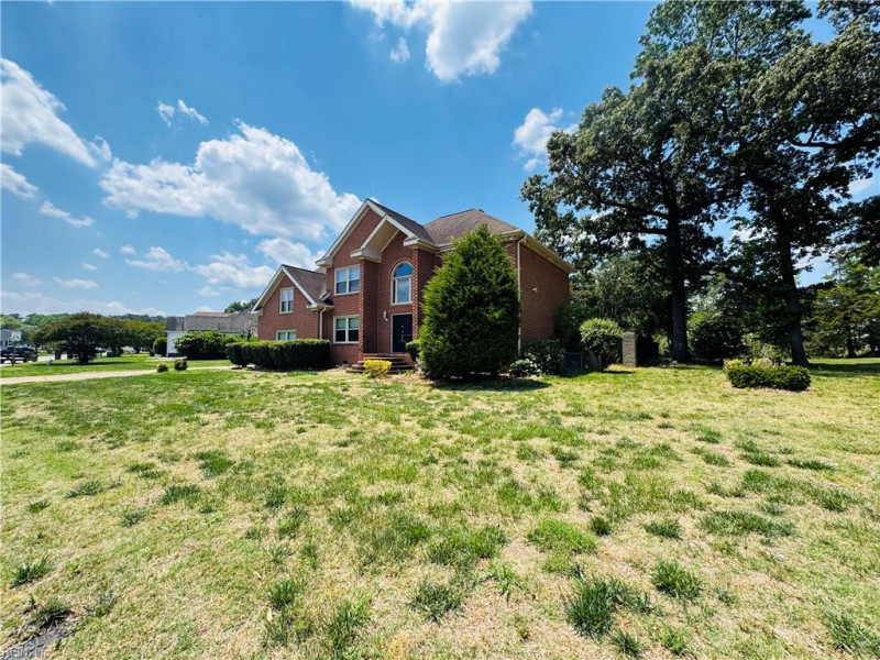 Photo 22 of 26 residential for sale in Chesapeake virginia