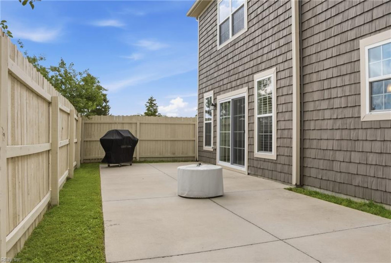 Photo 14 of 36 residential for sale in Chesapeake virginia Photo 14 of 36 residential for sale in Chesapeake virginia