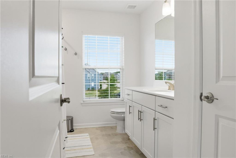 Photo 19 of 36 residential for sale in Chesapeake virginia Photo 19 of 36 residential for sale in Chesapeake virginia