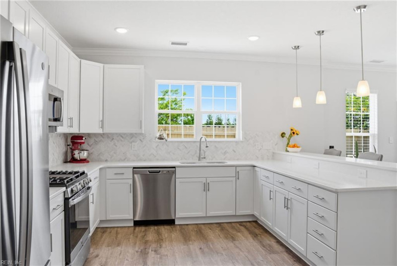 Photo 6 of 36 residential for sale in Chesapeake virginia Photo 6 of 36 residential for sale in Chesapeake virginia