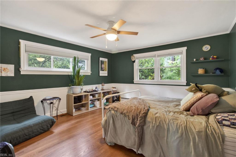 Photo 23 of 42 residential for sale in Virginia Beach virginia
