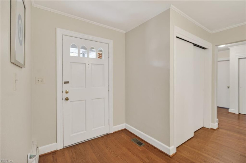 Photo 7 of 42 residential for sale in Virginia Beach virginia