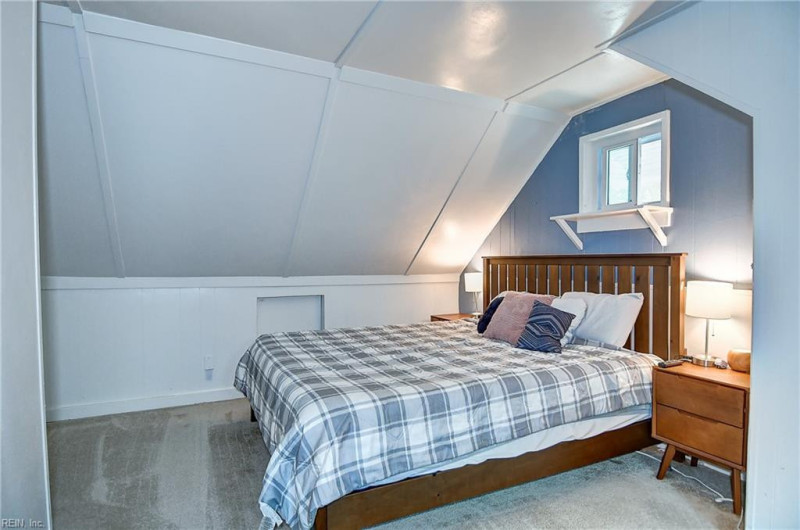 Photo 18 of 41 residential for sale in Norfolk virginia