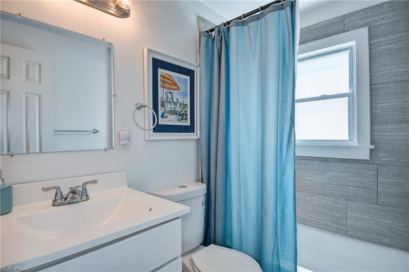 Photo 22 of 41 residential for sale in Norfolk virginia