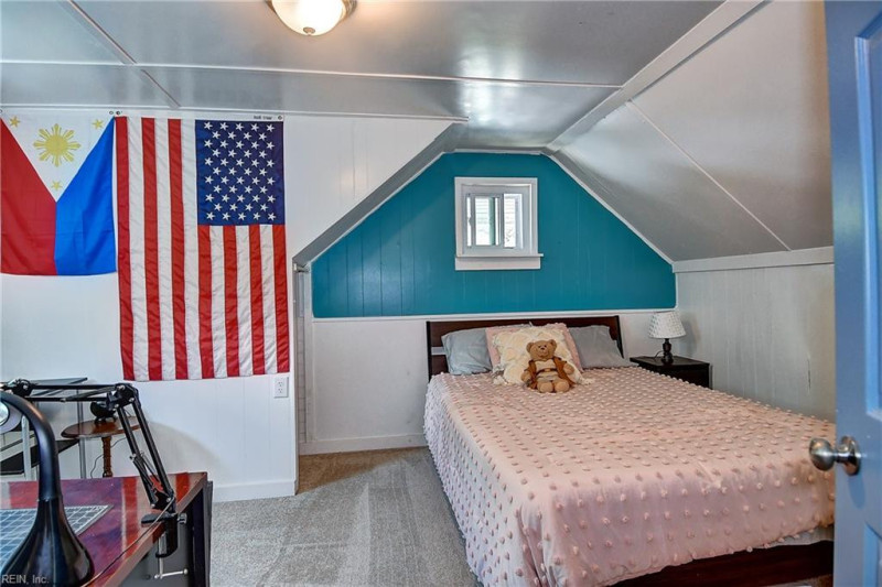 Photo 23 of 41 residential for sale in Norfolk virginia
