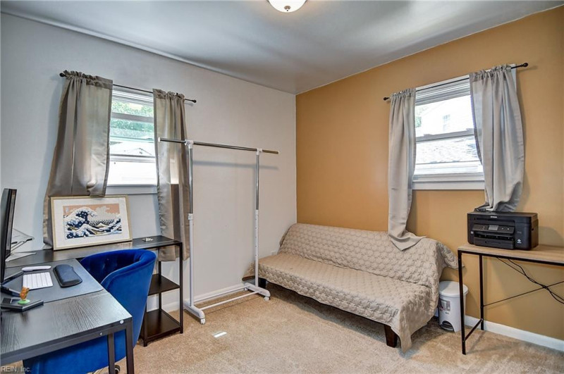 Photo 26 of 41 residential for sale in Norfolk virginia