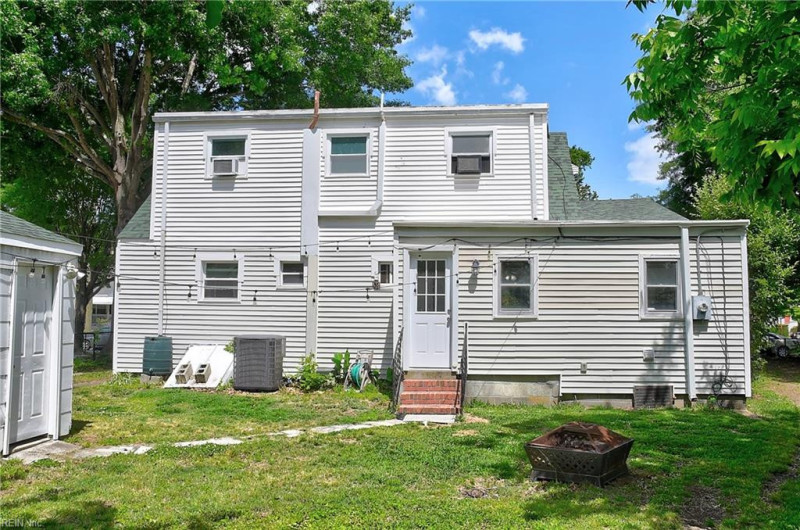 Photo 35 of 41 residential for sale in Norfolk virginia