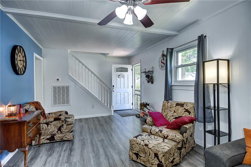 Photo 5 of 41 residential for sale in Norfolk virginia