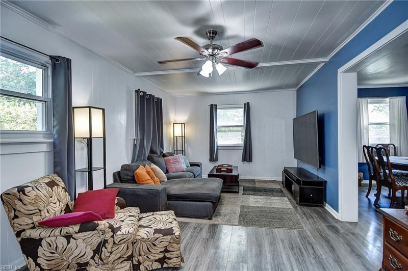 Photo 6 of 41 residential for sale in Norfolk virginia