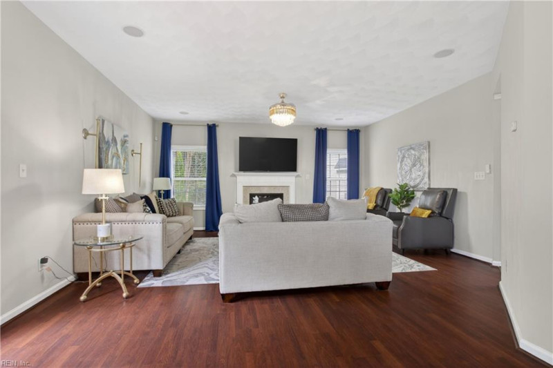 Photo 10 of 48 residential for sale in Suffolk virginia