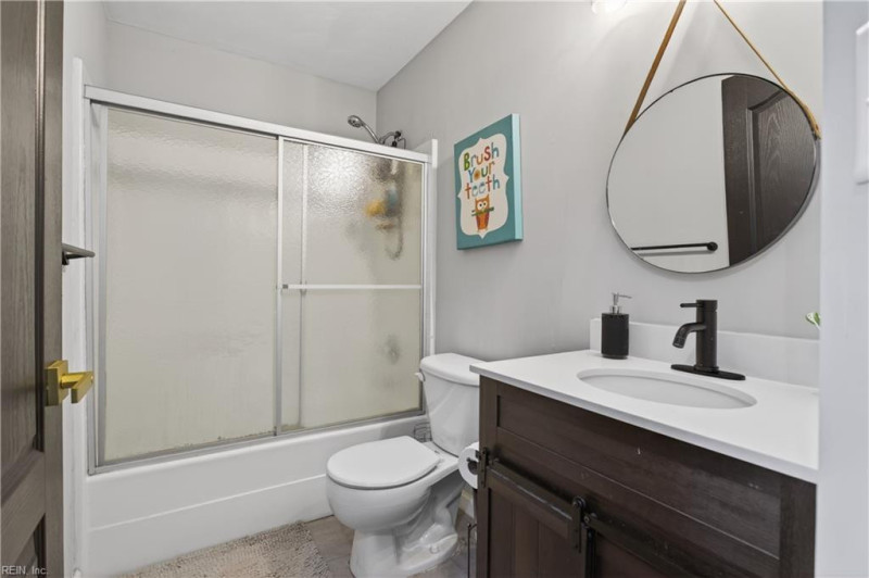 Photo 33 of 48 residential for sale in Suffolk virginia
