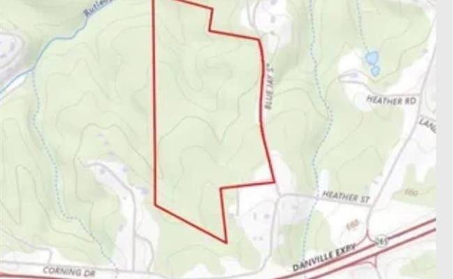 44 AC Blue Jay Street, Danville City, VA 24541