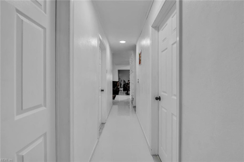 Photo 9 of 20 residential for sale in Virginia Beach virginia
