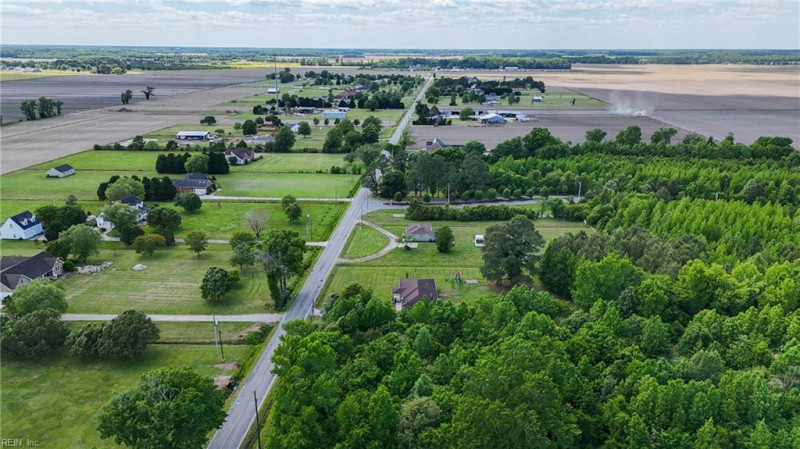 Photo 32 of 41 residential for sale in Chesapeake virginia