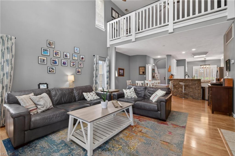Photo 13 of 34 residential for sale in Virginia Beach virginia