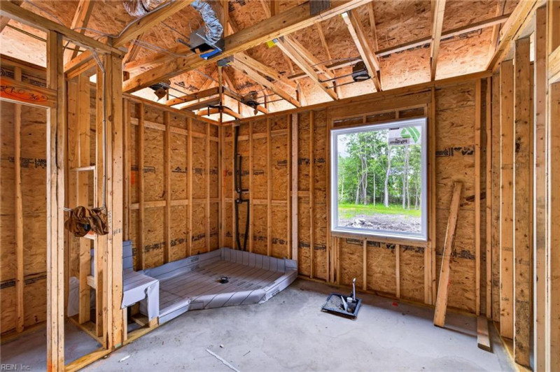 Photo 16 of 33 residential for sale in Chesapeake virginia