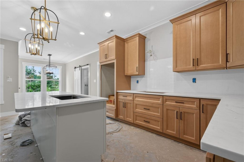 Photo 4 of 33 residential for sale in Chesapeake virginia
