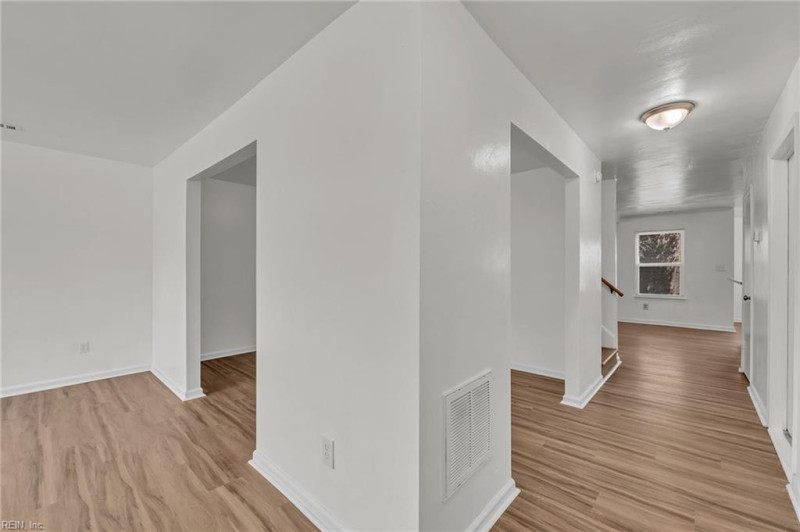 Photo 6 of 37 residential for sale in Newport News virginia Photo 6 of 37 residential for sale in Newport News virginia