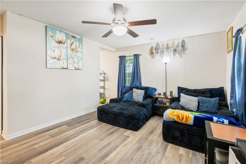 Photo 12 of 22 residential for sale in Hampton virginia