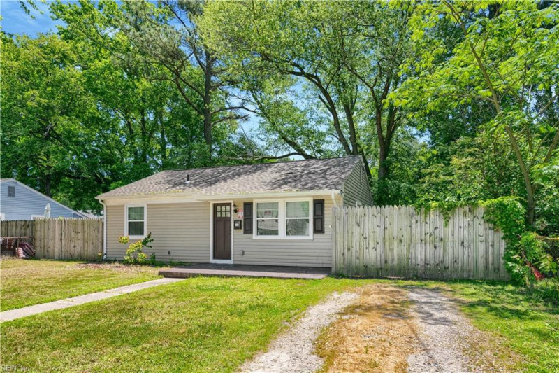 Photo 2 of 22 residential for sale in Hampton virginia