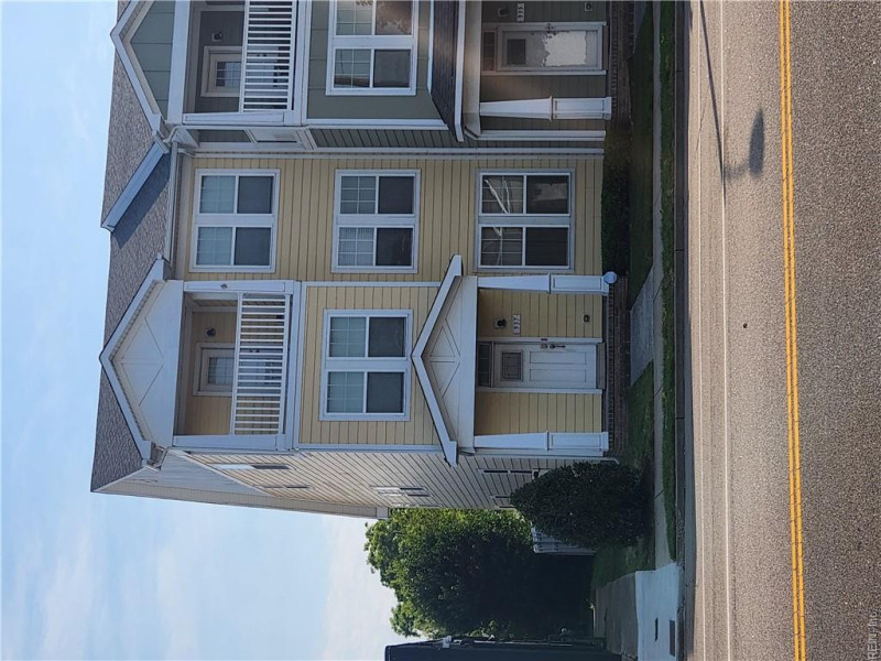 Photo 1 of 23 residential for sale in Norfolk virginia