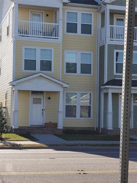 Photo 2 of 23 residential for sale in Norfolk virginia