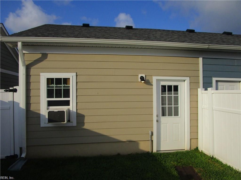Photo 20 of 23 residential for sale in Norfolk virginia