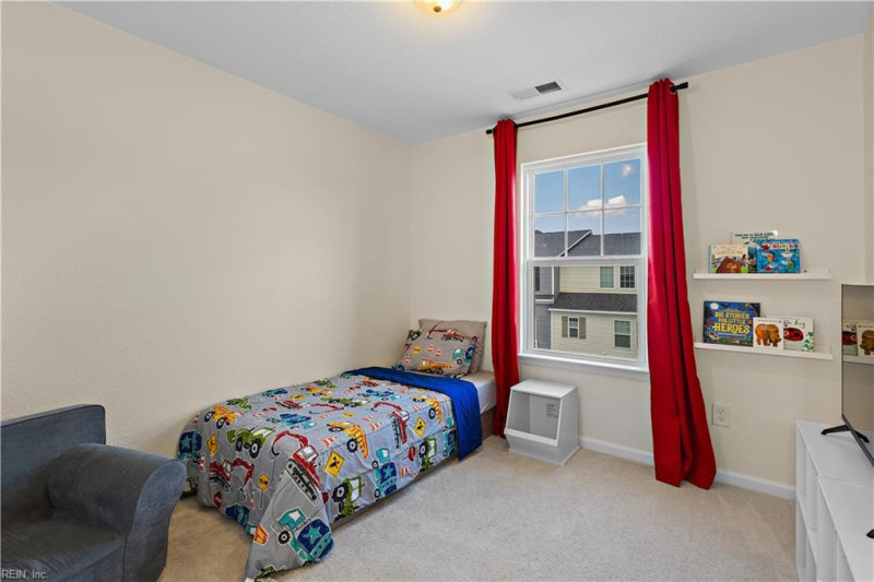 Photo 21 of 29 residential for sale in Chesapeake virginia