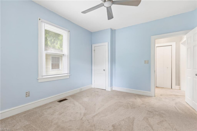 Photo 14 of 25 residential for sale in Newport News virginia