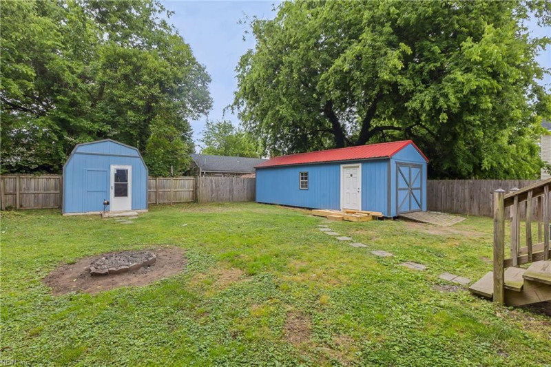 Photo 21 of 25 residential for sale in Newport News virginia
