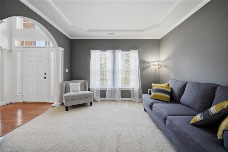Photo 10 of 50 residential for sale in Chesapeake virginia