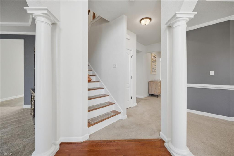 Photo 18 of 50 residential for sale in Chesapeake virginia