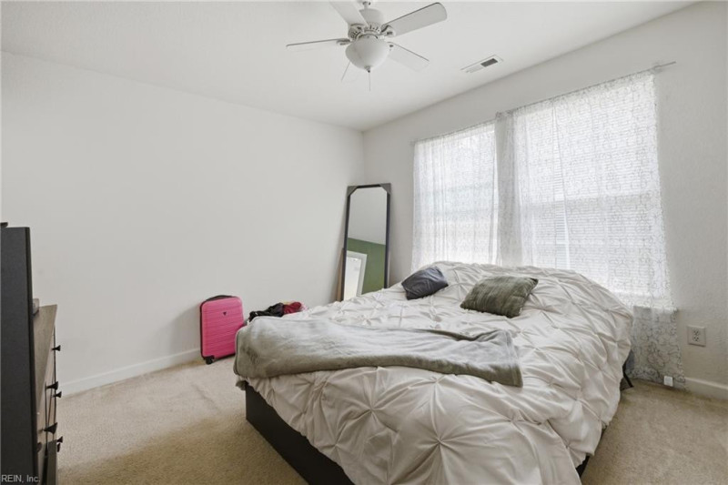 Photo 22 of 50 residential for sale in Chesapeake virginia
