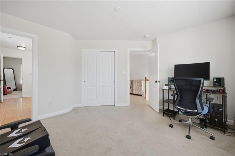 Photo 27 of 50 residential for sale in Chesapeake virginia